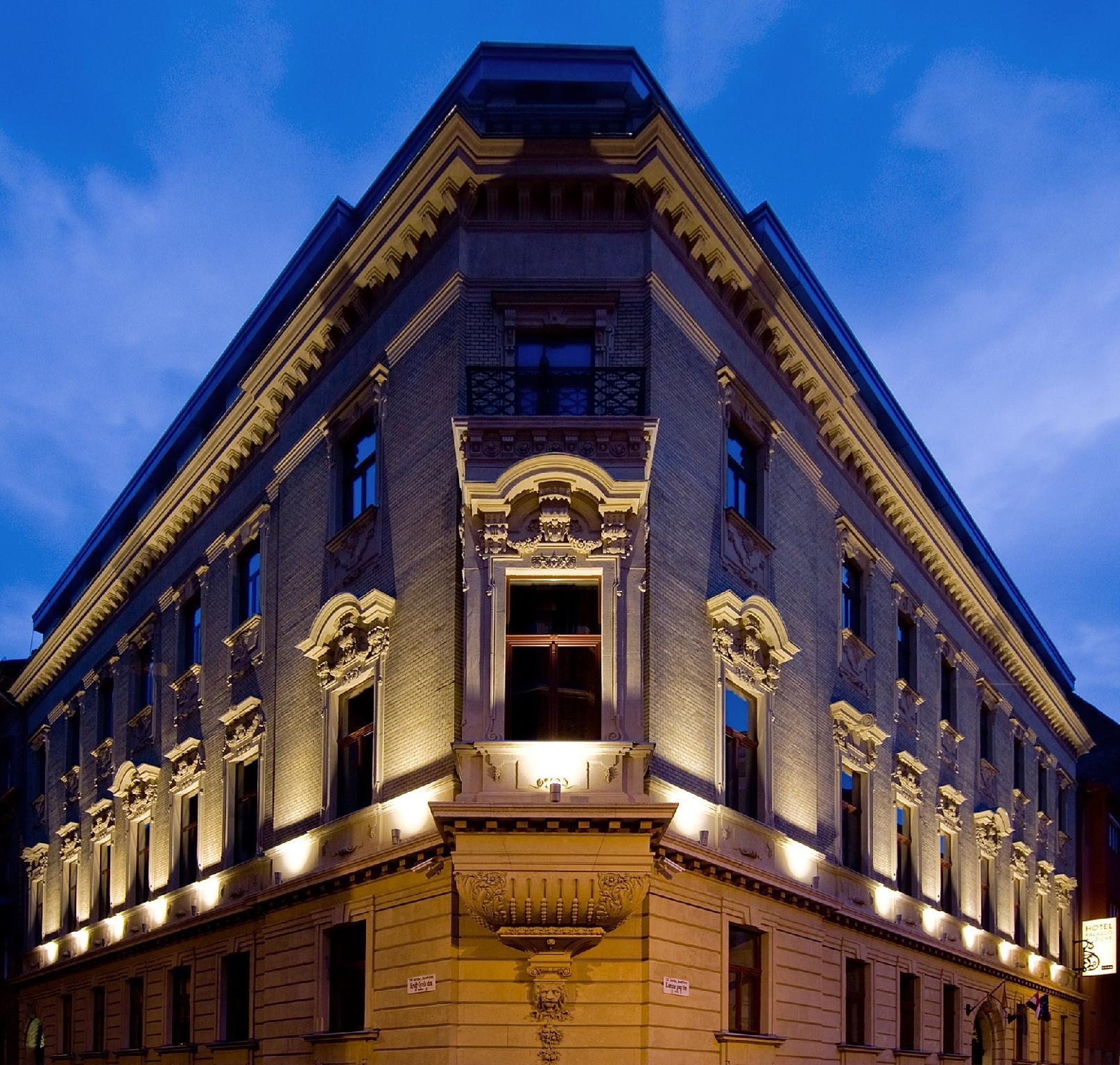 Hotel Palazzo Zichy Budapest Exterior foto